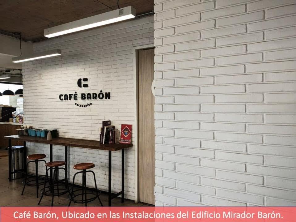 Hom I Estudio Con Preciosa Vista Al Mar Appartamento Valparaíso